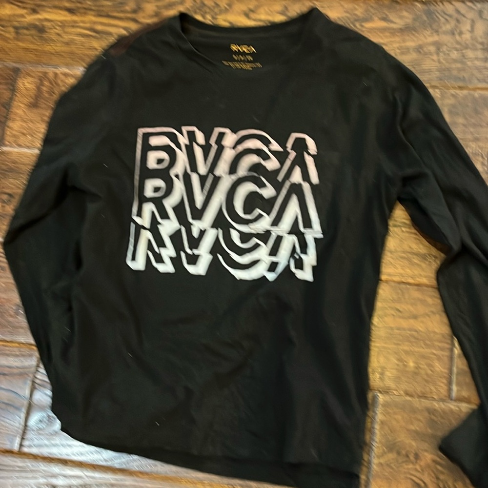 RVCA  shirt small
